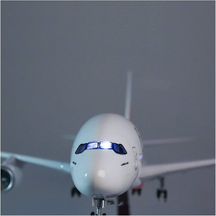 Amazon.co.jp: FOR：1/160エミレーツA380航空機モデル 導いた光