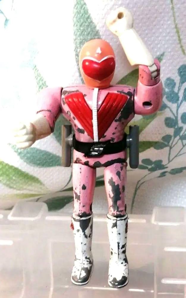 Amazon.co.jp: 当時モノ！超合金 秘密戦隊ゴレンジャー モモレンジャー