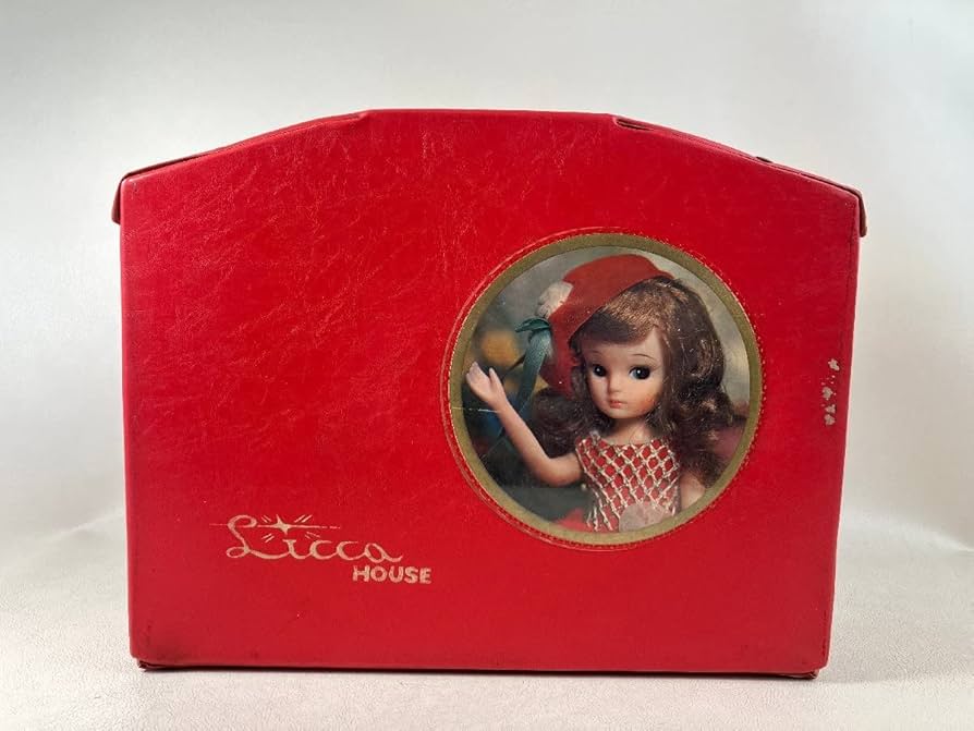 Amazon | タカラ 初代リカちゃん ハウス バラ色のワルツ ソファー