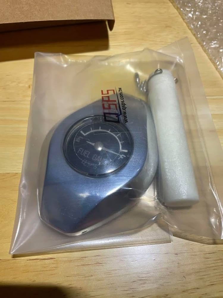 希少！ 新品 Z1 Z2 ゲージ付き タンク キャップ ホワイト