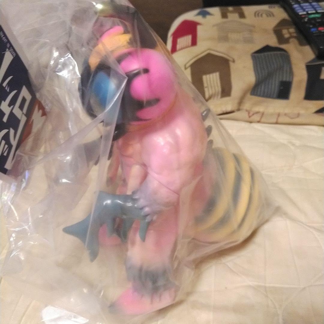 Amazon.co.jp: ガバリ 大蟻怪獣 仮面の忍者赤影 ビニールソフト 墓場の