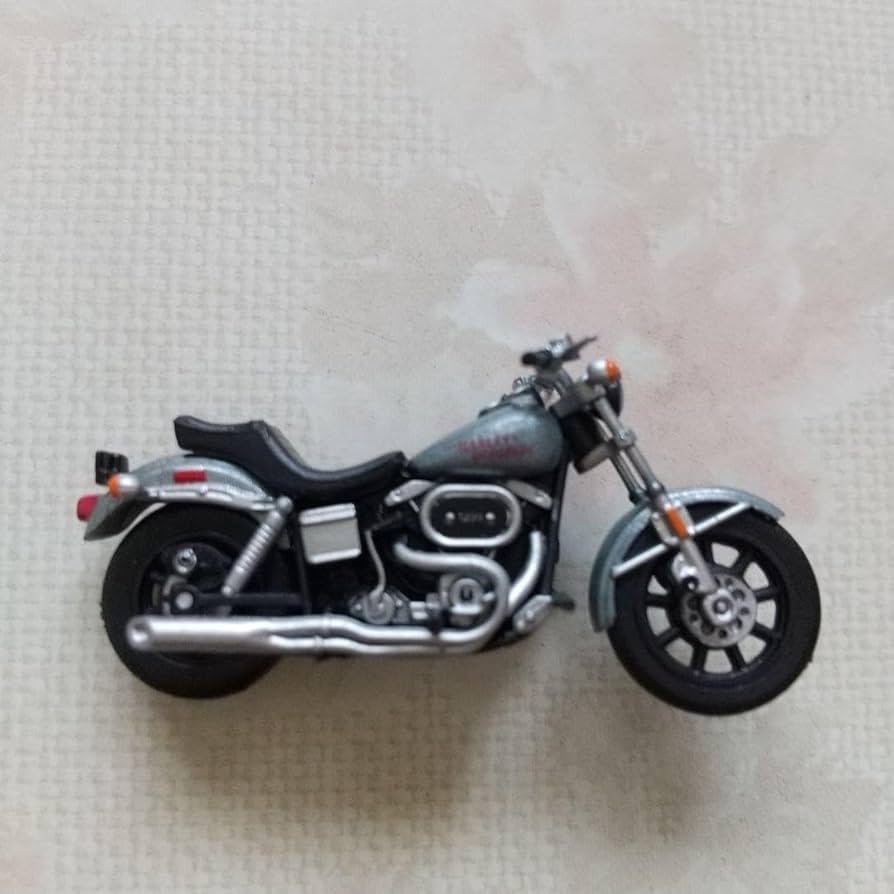 Amazon.co.jp: UCC ハーレーダビッドソン Low Rider ミニカー 缶