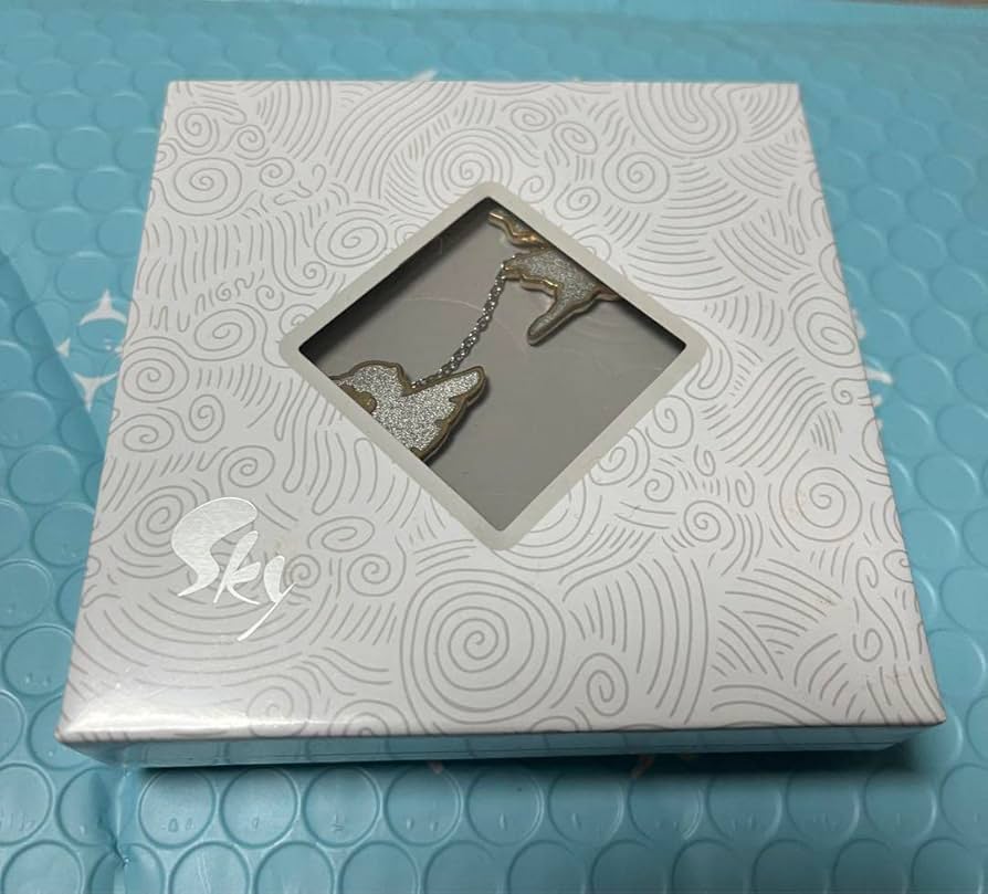 sky 星を紡ぐ子どもたち 1周年記念ボックス ＋ 非売品ピンバッチ2つ sky