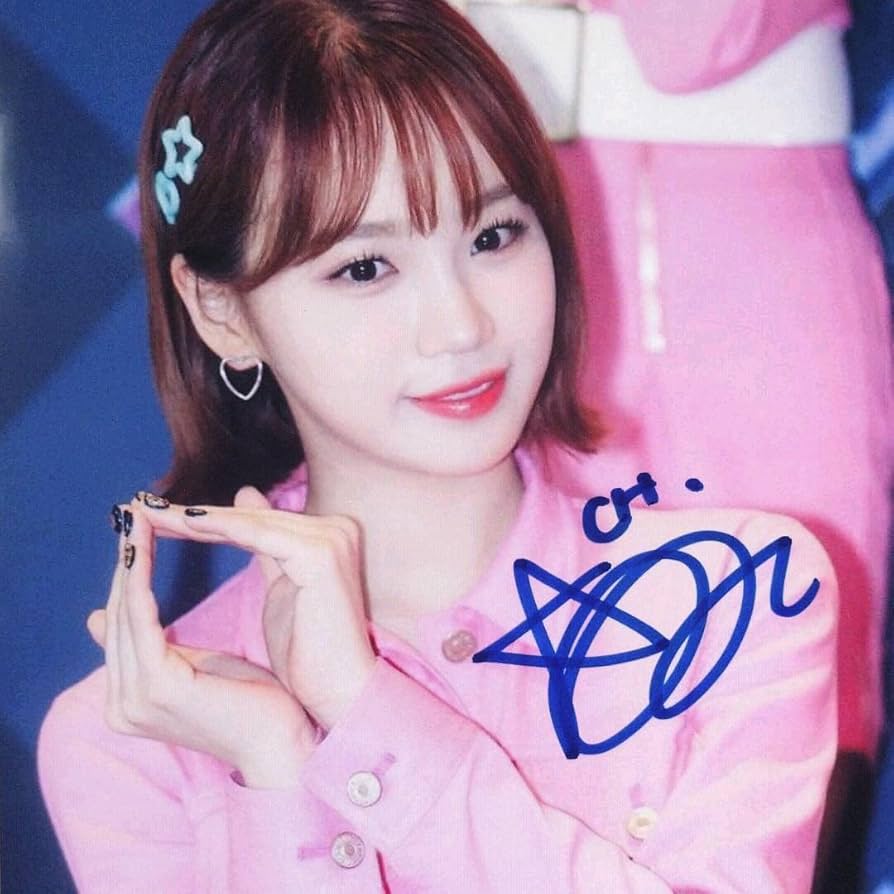 キムチェウォン 直筆サインチェキIZ*ONE ルセラフィム 本日までの販売