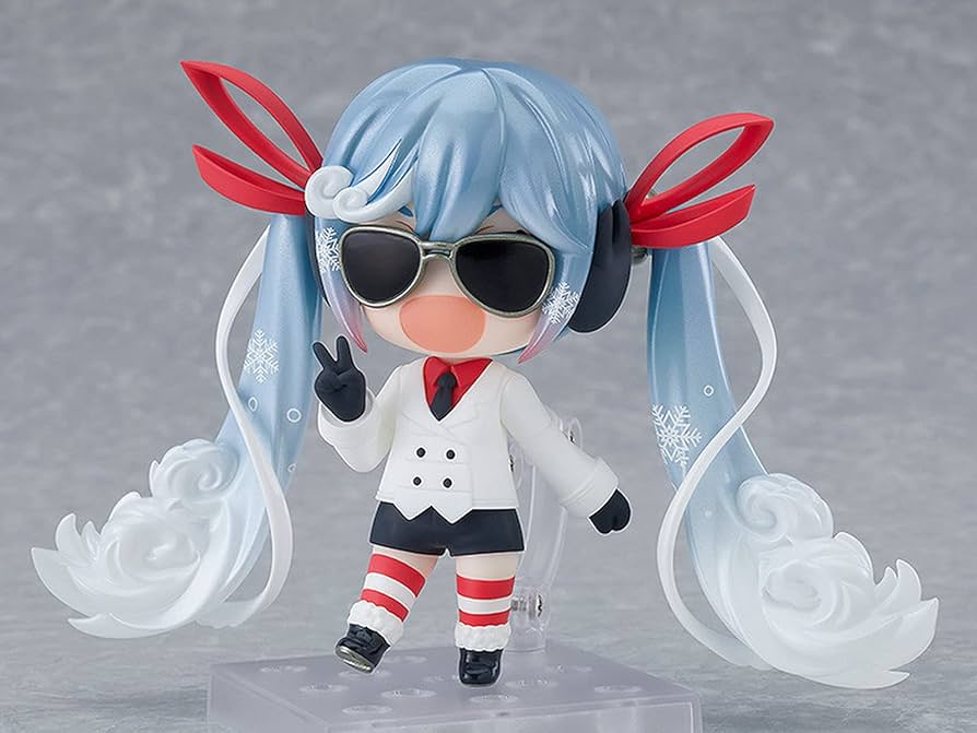 Amazon | ねんどろいど 雪ミク Grand Voyage Ver. | フィギュア