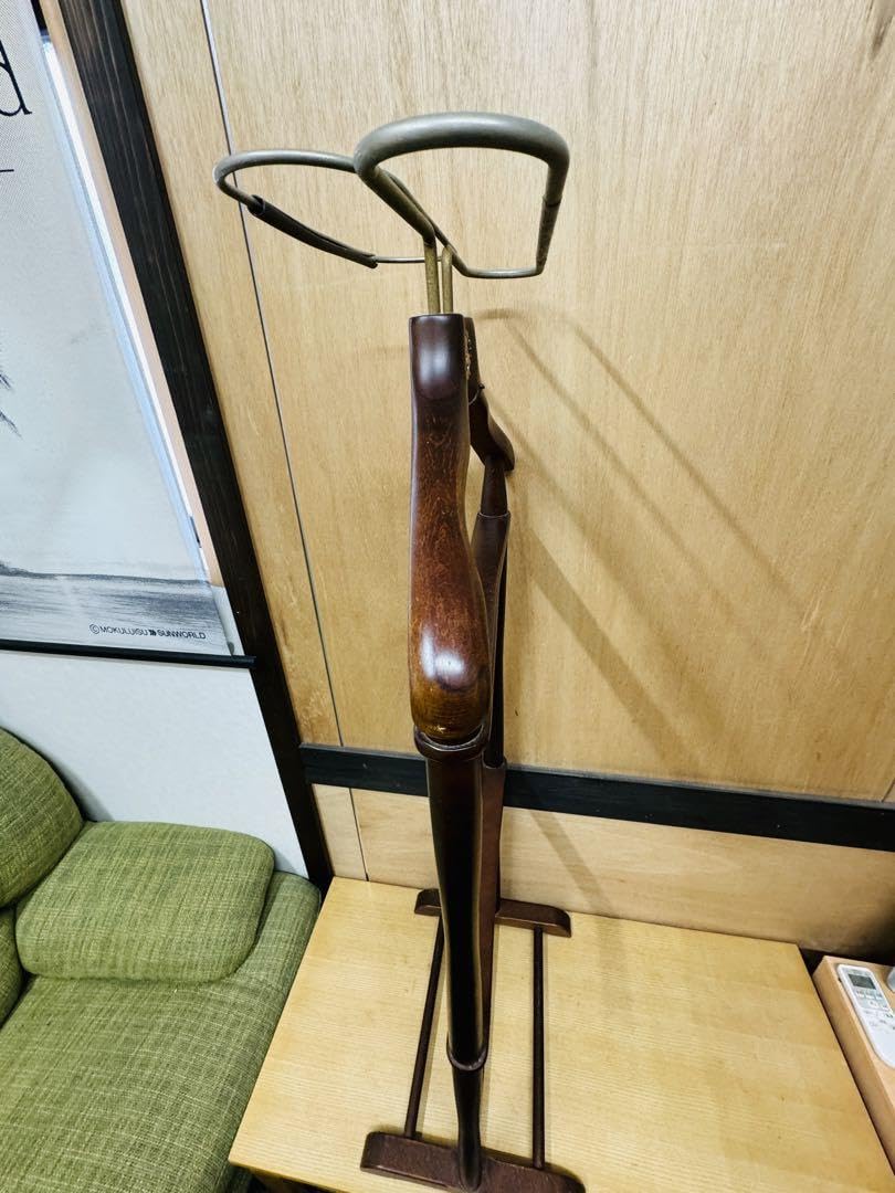 稀少❗️ビンテージ❗️ナジコNAJIKO コートハンガーコート掛けレトロ①