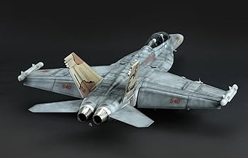MENG EA-18G グラウラー 【イエロージャケット】 米軍「EA-18G