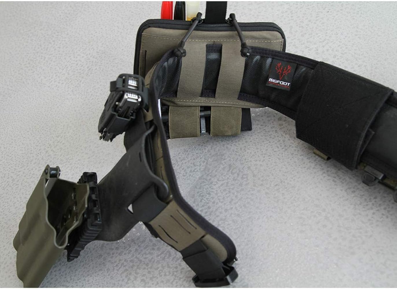 Amazon.co.jp: Bigfoot Orionタイプ 4.0 レザーカット MOLLEベルト
