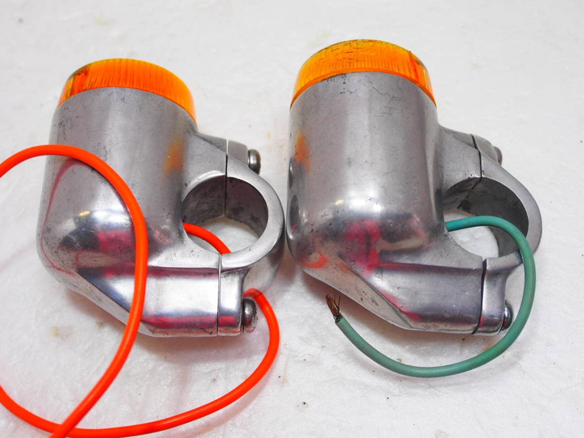 ホンダハンドルクランプウィンカーC72 、C92