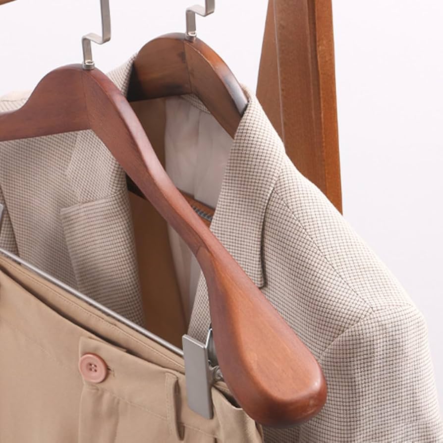 Amazon.co.jp: スーツハンガー 6本組セット 天然木製ハンガー 360度