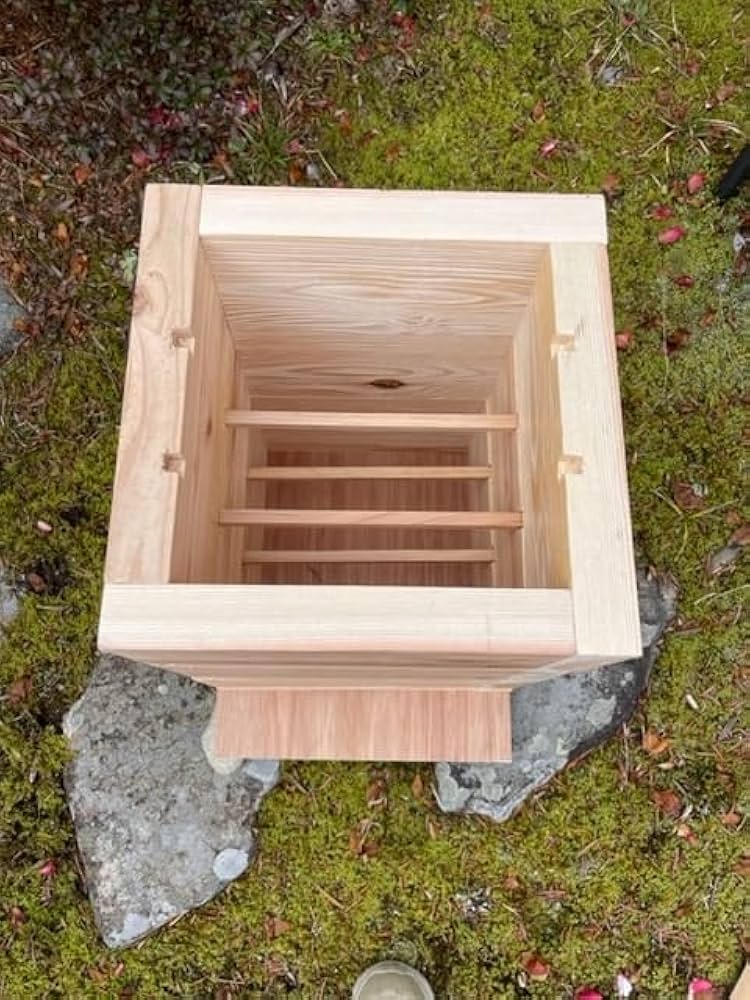 日本蜜蜂 巣箱 待ち箱 入居実績あり 2 個セット 待ち箱(2段重箱式巣箱