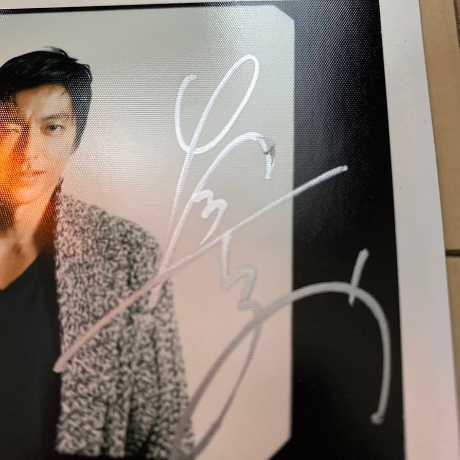 Amazon.co.jp: 大沢たかお ポラロイド写真 直筆サイン : おもちゃ