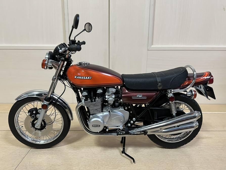 Amazon.co.jp: 希少AUTOart オートアート 1/6 KAWASAKI 750RS Z2希少