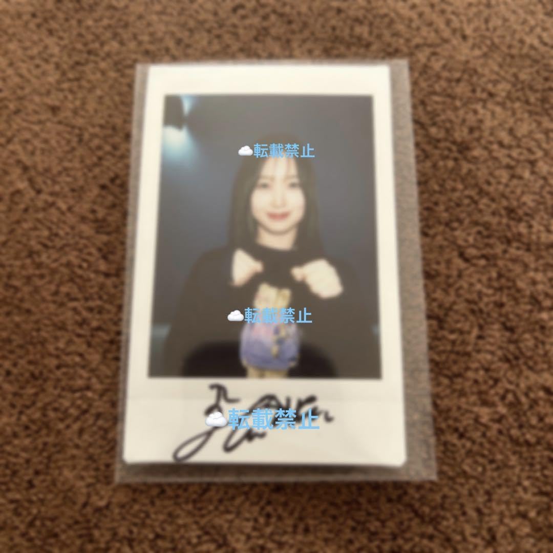 tripleS VV Kaede カエデ 直筆 サイン ポラロイド チェキ ポラ tripleS