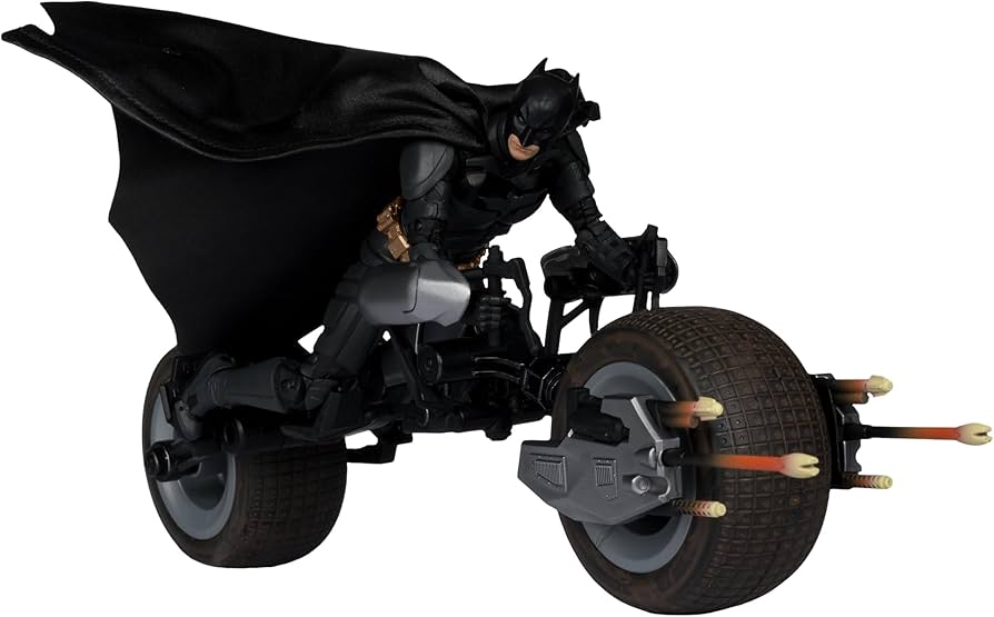 Amazon.com: McFarlane The Dark Knight DC Multiverse Action Figure