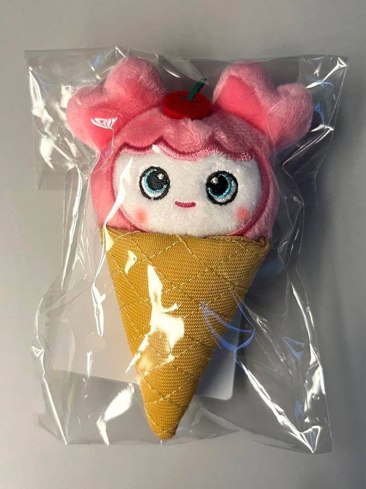 TWICE アイスぬいぐるみバッジ 商品詳細ページ | ONCE JAPAN OFFICIAL