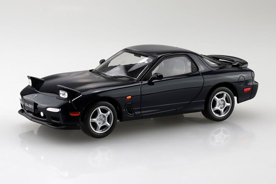 Amazon.com: Aoshima Infini FD3S RX-7 (Montego Blue Mica) 1:32