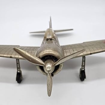 希少レア 金属工芸 零戦 零式艦上戦闘機21型 1 Amazon.co.jp: 1 / 18