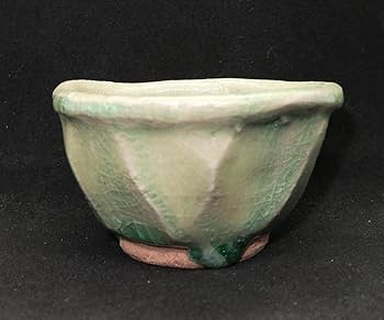 ぐい吞み（酒杯・お猪口）作家物 室町勝廣作 葆光彩盛磁 栃木