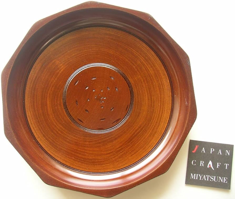 Amazon.co.jp: 宮本常吉作 くり貫き十角形盆 宮常彫 天然木 山中漆器