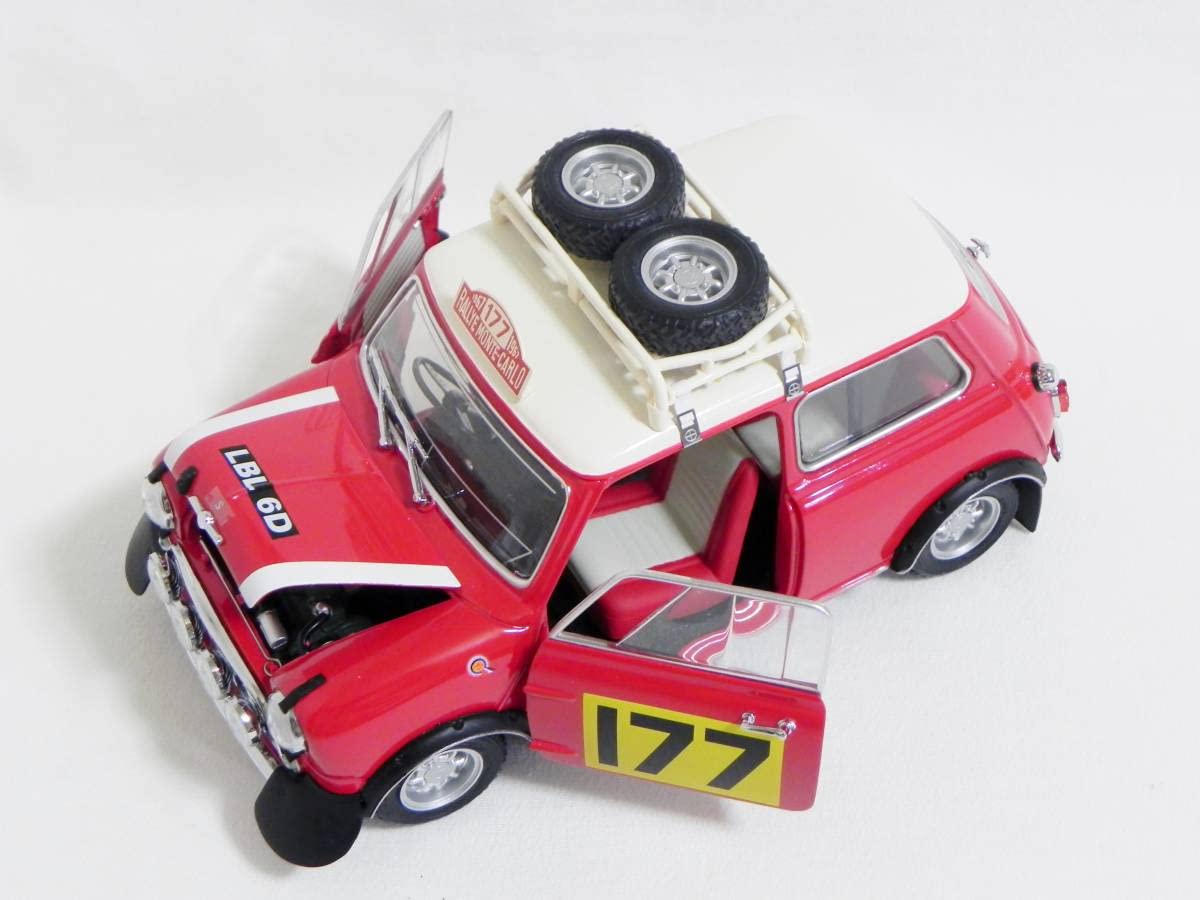 1/18 Mini Cooper 1967 ミニ クーパー 赤 白 梱包サイズ80 | MOTORMAX