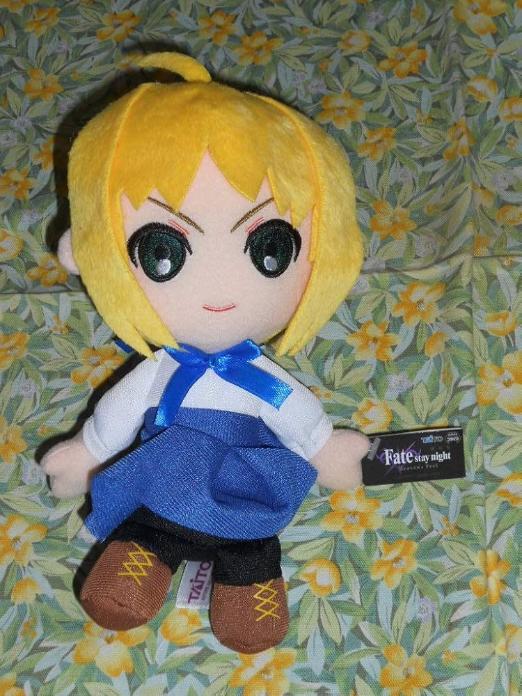 劇場版 Fate/stay night セイバー ぬいぐるみ gift Amazon.co.jp: 劇場