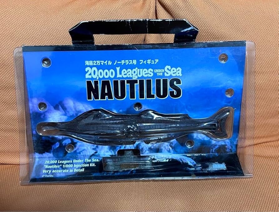 Amazon | 海底2万マイル ノーチラス号フィギュア | フィギュア・ドール