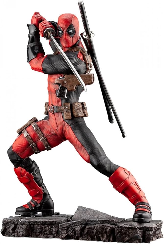 Amazon.com: Kotobukiya Marvel Fine Art Statue 1/6 Deadpool 30 cm