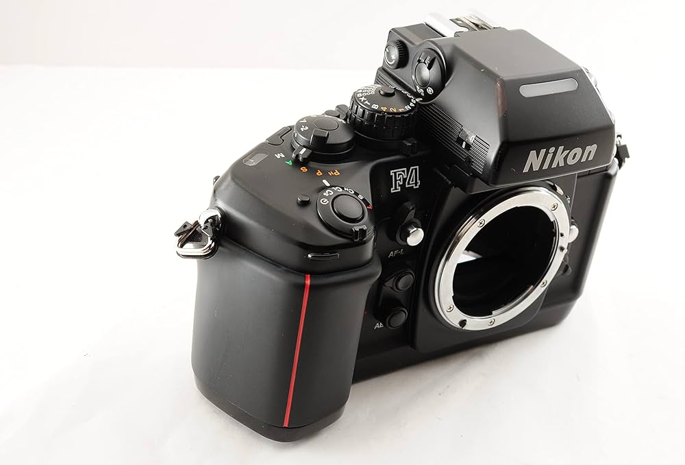 NIKON ニコン F4 フィルムカメラ モルト新品交換済 *6944 NIKON ニコン
