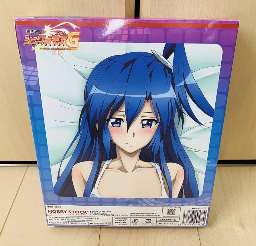 戦記絶唱シンフォギアG 雪音クリス おっぱいマウスパッド