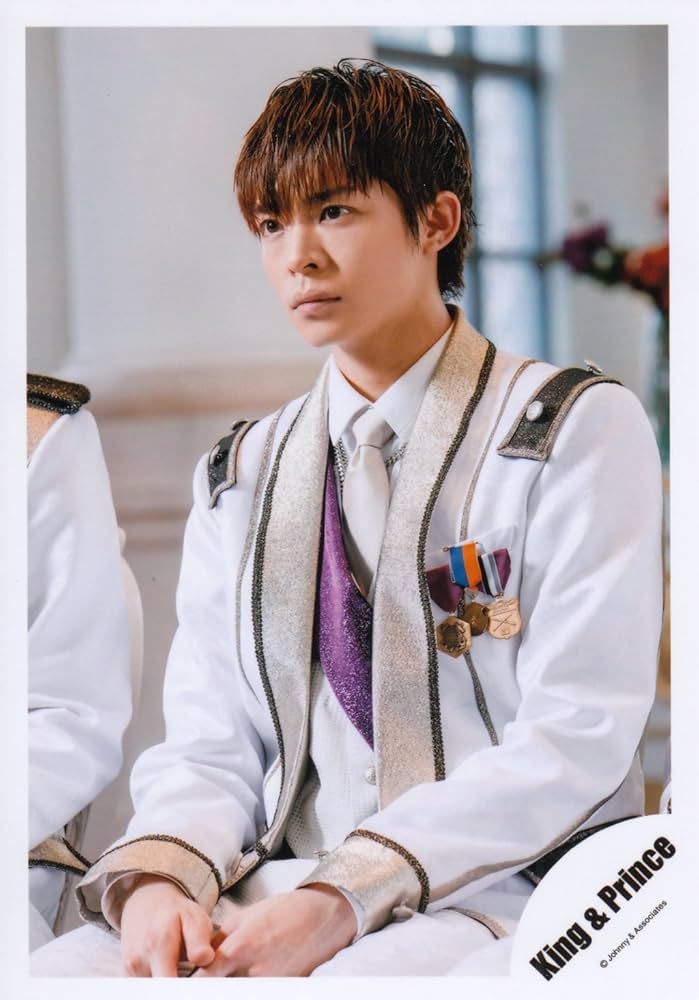 Amazon.co.jp: King & Prince 公式 生 写真 （岸優太）KP00107 : おもちゃ