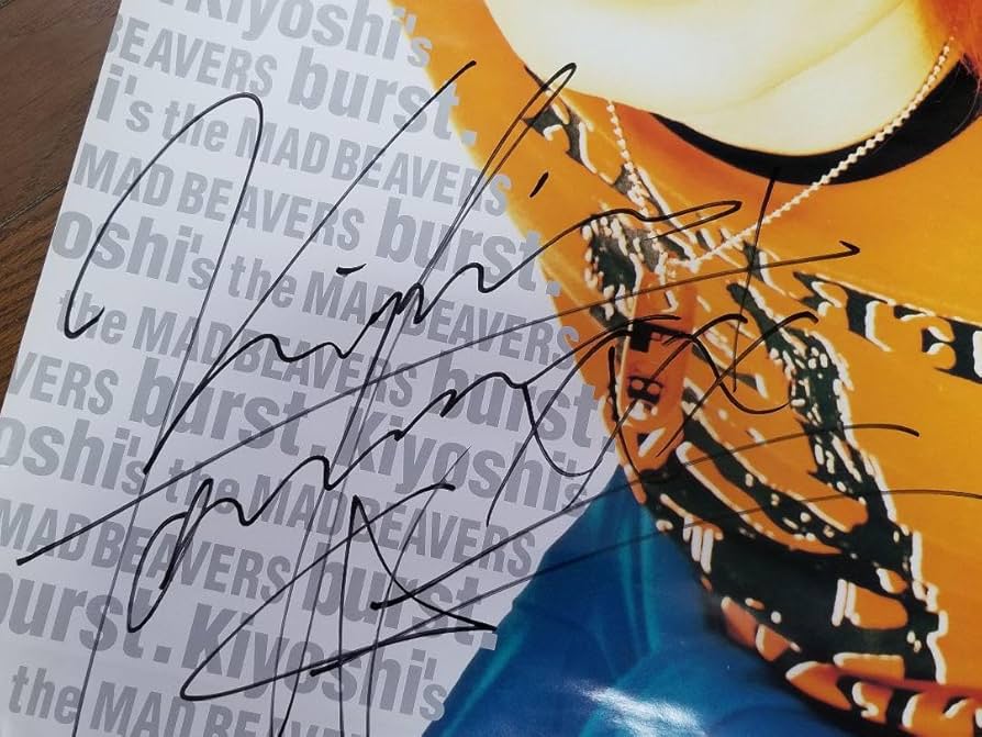 hideとKiyoshiの直筆サイン入りポラ hideとKiyoshiの直筆サイン入り