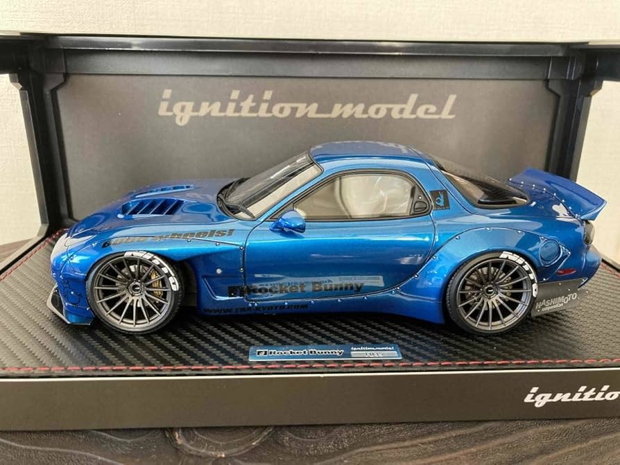 FD3S ロケバニ RX-7 イグニッションモデル 1/18 FD3S ロケバニ RX-7