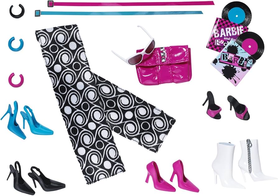 Amazon.com: Barbie Back to Basic Trend Accessory Pack : Toys & Games