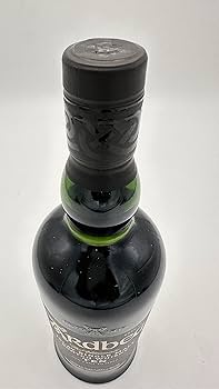 Amazon.co.jp: アードベック 10年 Ardbeg Ten ウイスキー46％ 700ml 箱