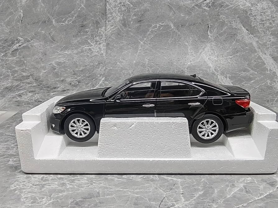 Amazon | ノレブ 1/18 レクサス LS460 2010 Black | ミニカー・ダイ