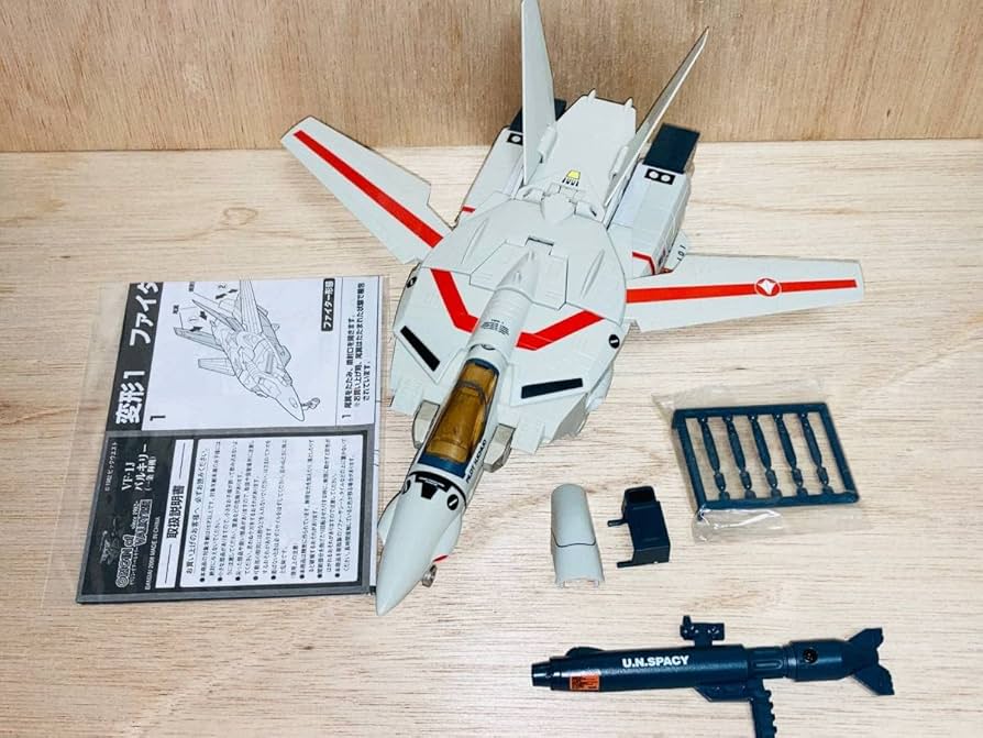 Amazon | （タカトクトイス復刻） 1/55 超時空要塞マクロス VF-1A