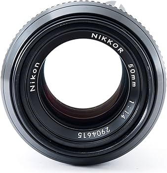 Amazon.co.jp: Nikon ニコン NIKKOR 50mm F1.4 単焦点 : 家電＆カメラ