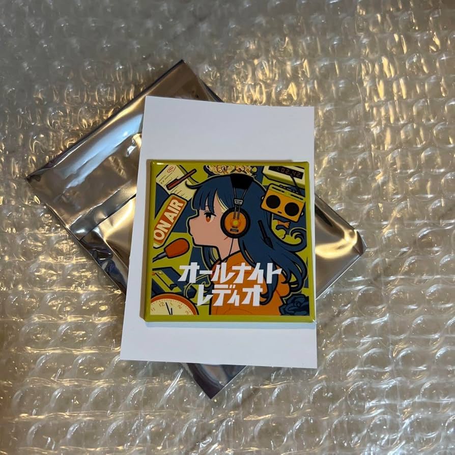 Amazon.co.jp: Ado モナリザの横顔 缶バッジ オールナイトレディオ