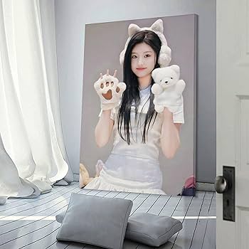 Amazon.co.jp: WONHEE ウォンヒ ILLIT アイリット Japan 1st Digital