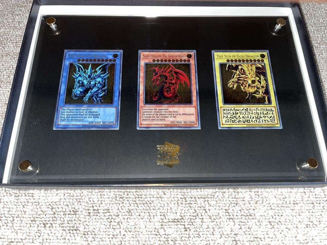 遊戯王25周年記念商品「三幻神」スペシャルカードセット（ステンレス製）