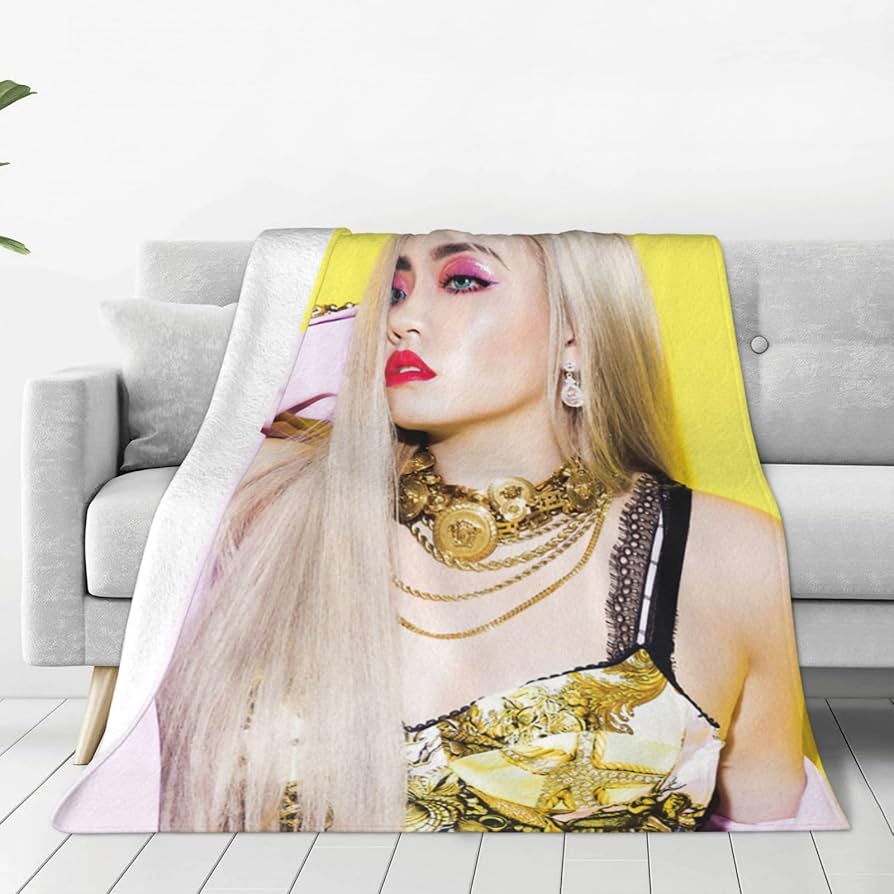 Amazon｜ちゃんみな 毛布 シングル ブランケット 大判 あったか