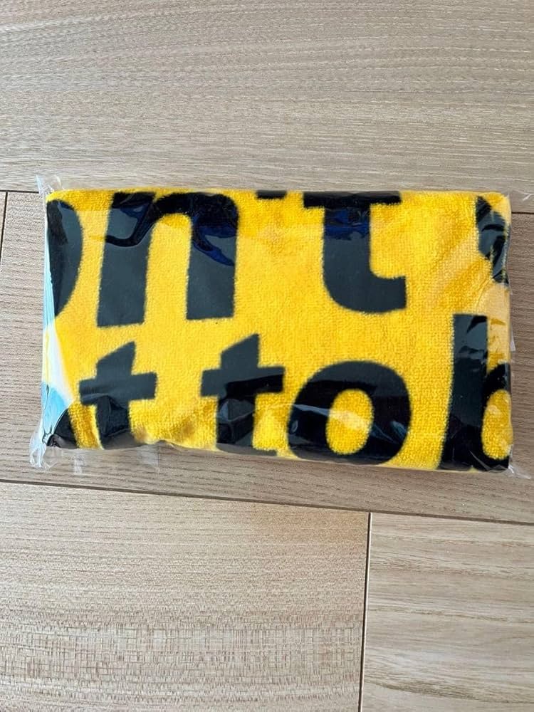 Amazon.co.jp: サバシスター タオル I don't want to be 22 pizza of