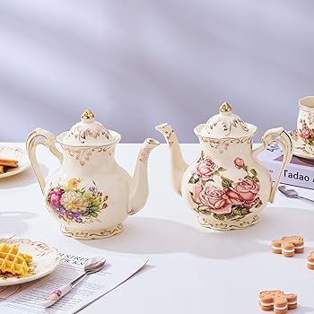 Amazon | YOLIFE レッドローズティーポット アイボリーセラミック