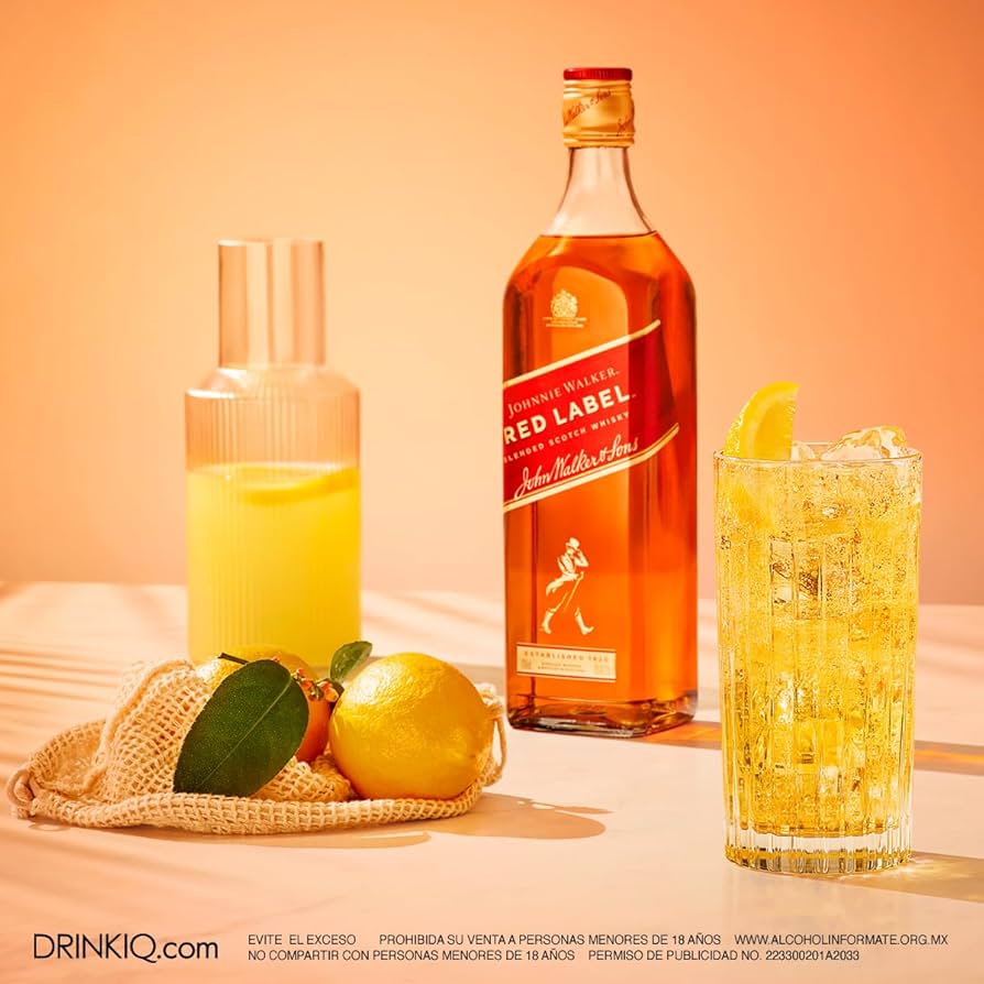 Amazon.co.jp: JOHNNIE WALKER(ジョニーウォーカー) ウイスキー1000ml