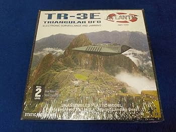 Amazon.co.jp: 希少プラモデル TR-3E トライアングル U.F.O AMC1002