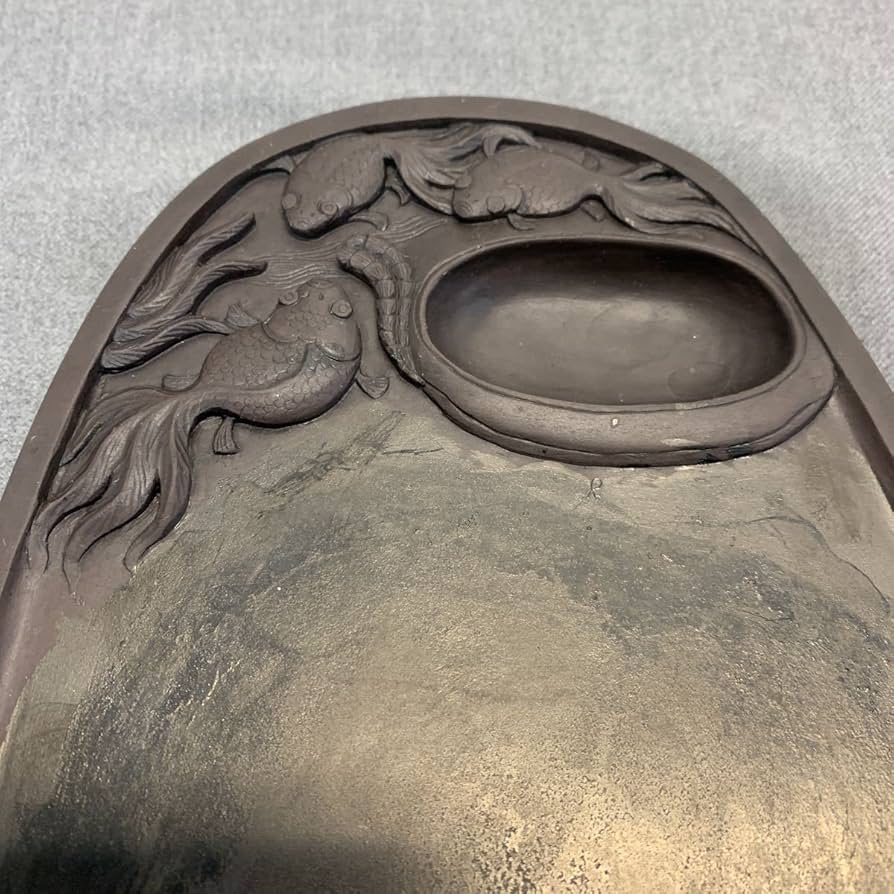 Amazon.co.jp: 硯 細密彫刻 金魚模様 端渓硯 中国美術 古玩 書道 木箱