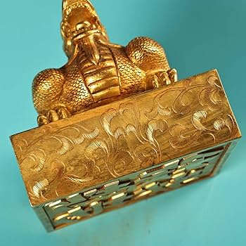 中国古美術・旧蔵透彫鎏金如意置物・純銅製・鏨刻鎏金・純手作り・箱