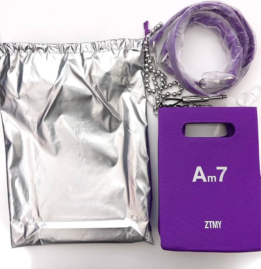 nana-nana × ZUTOMAYO ずとまよ バッグ ナナナナと「ずっと真夜中で