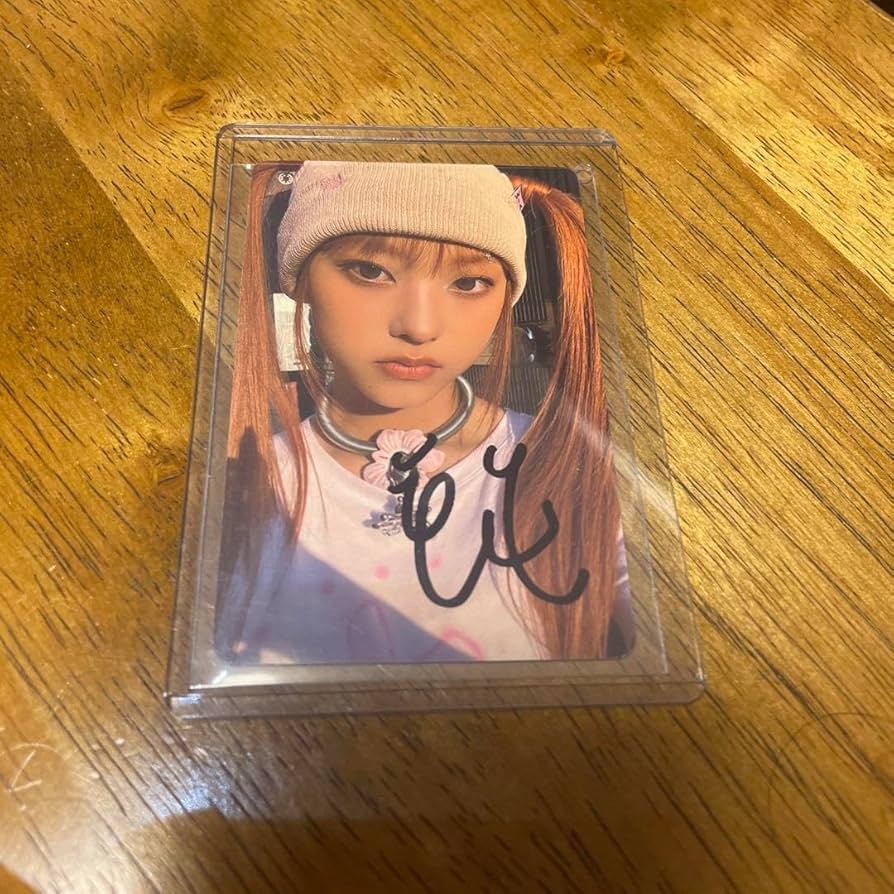 Amazon.co.jp: newjeans 希少 直筆サイン入り トレカ ヘリンちゃん